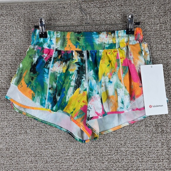 Lululemon Hotty Hot LR Running Shorts 2.5